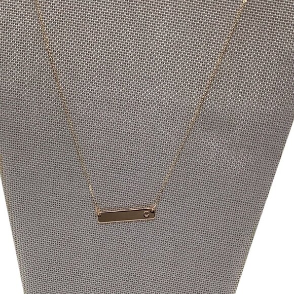Initial C Bar Necklace Unisex Gold Tone With Gift Box - Picture 8 of 8
